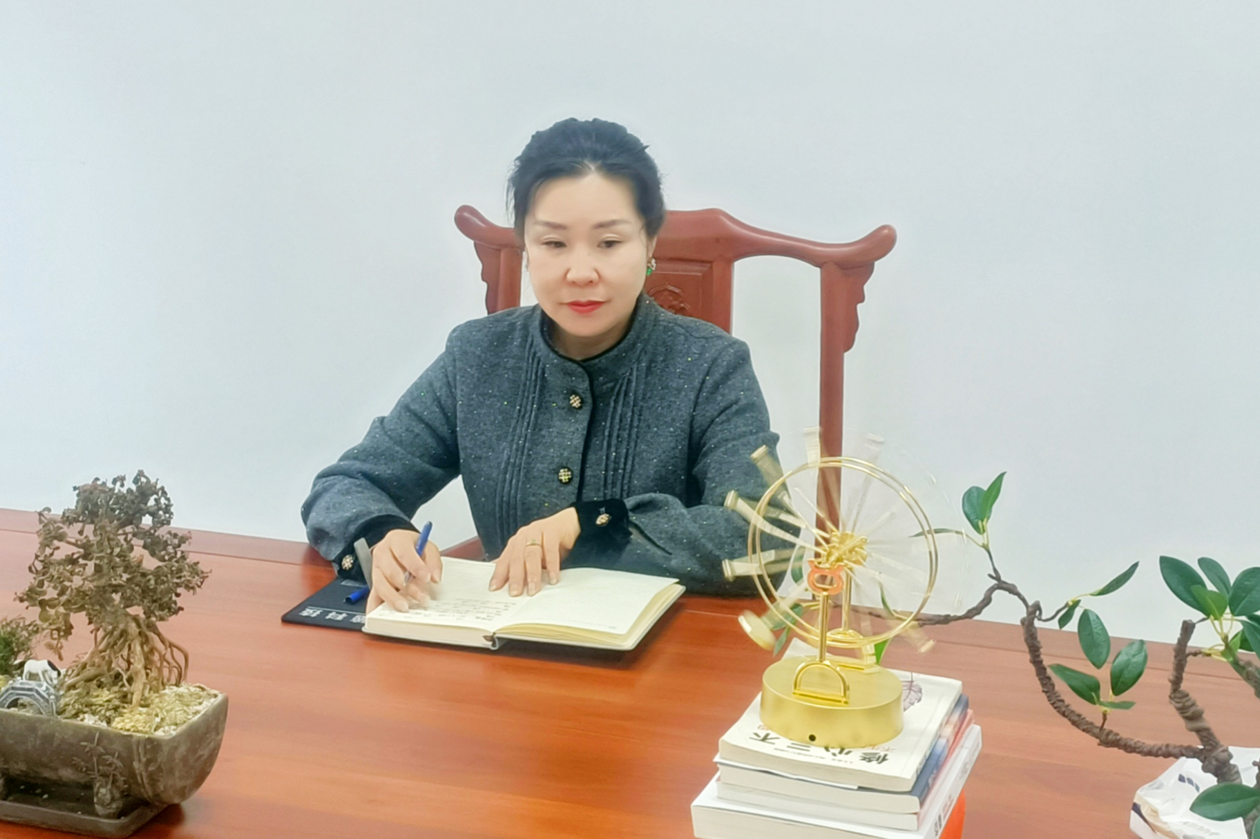 真正的热爱，铸就销售女王——访云顶集团电缆营销经理杨华